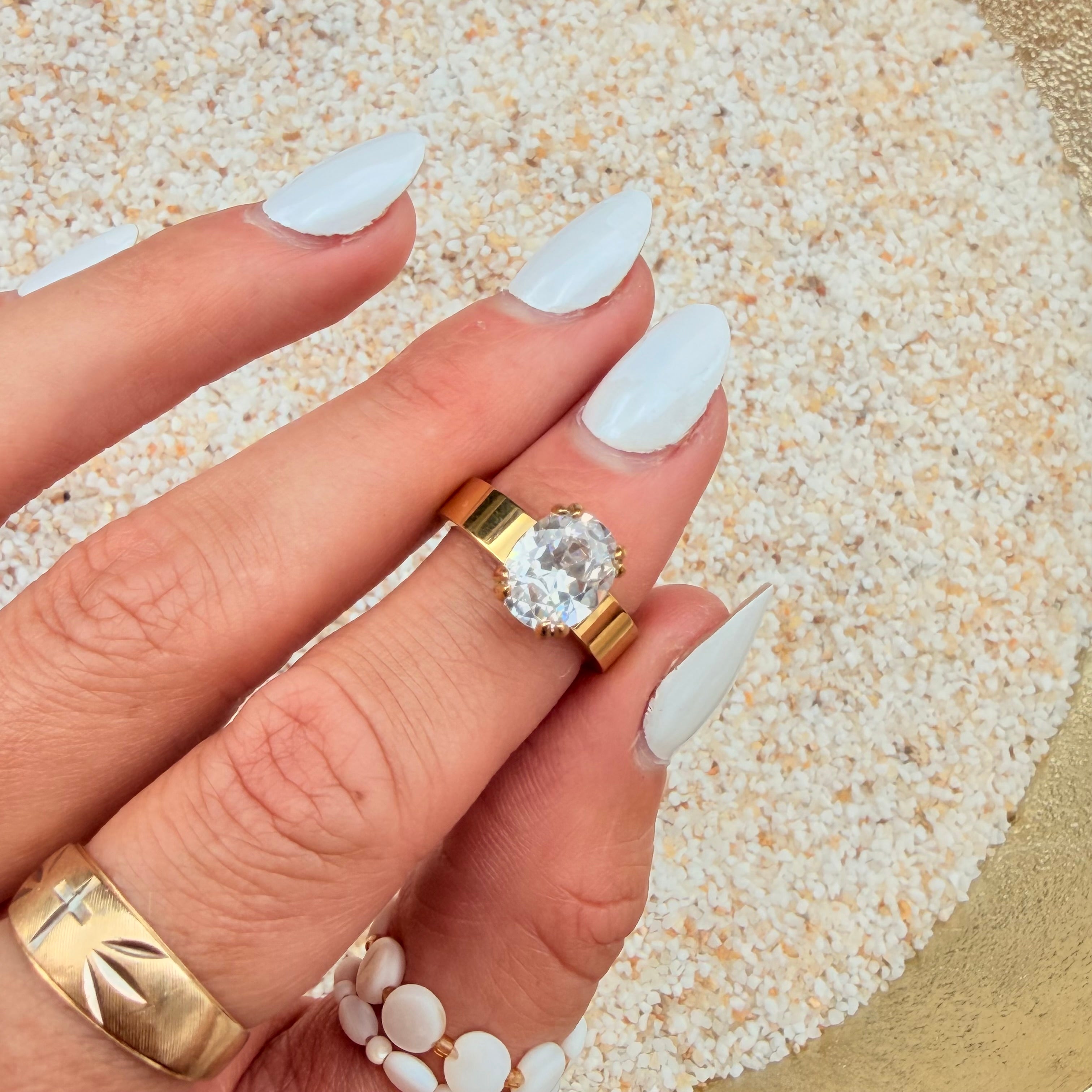 Vacay Ring - A104
