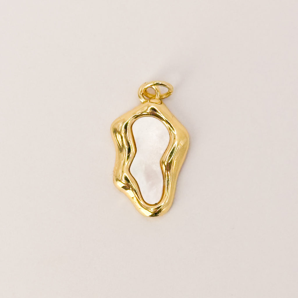 Molten Pearl Glow Charm - C122