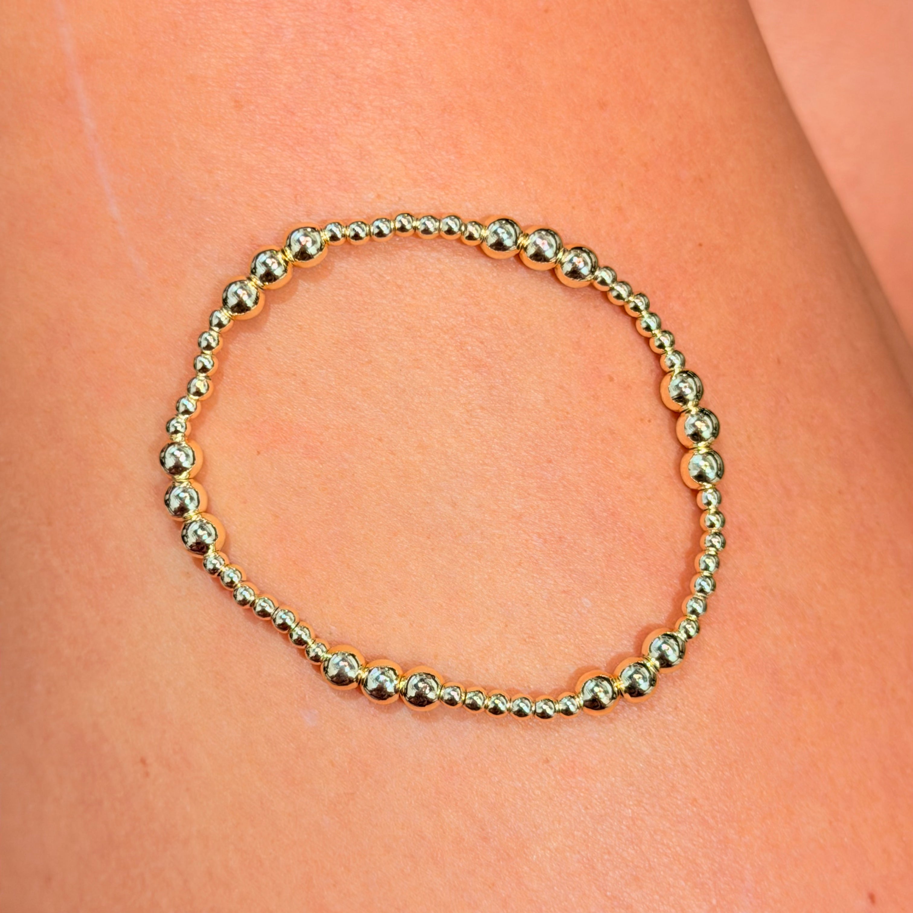 ILY  3mm/5mm Bracelet : S151