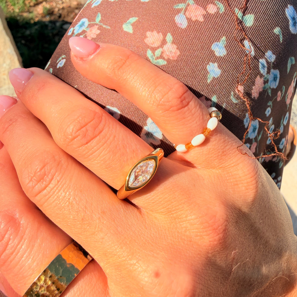 Classical Ring: A131