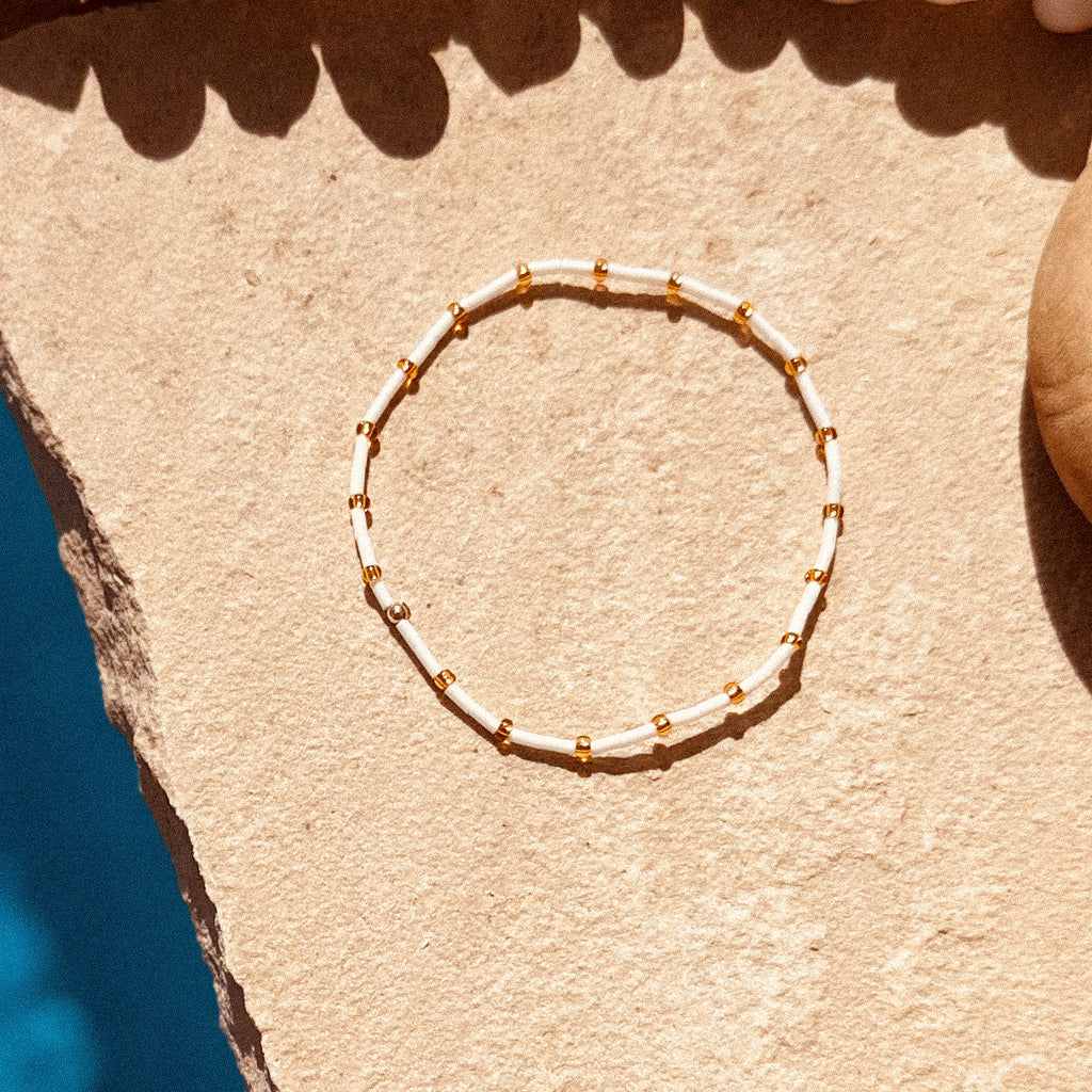 Golden Glow Anklet - K5