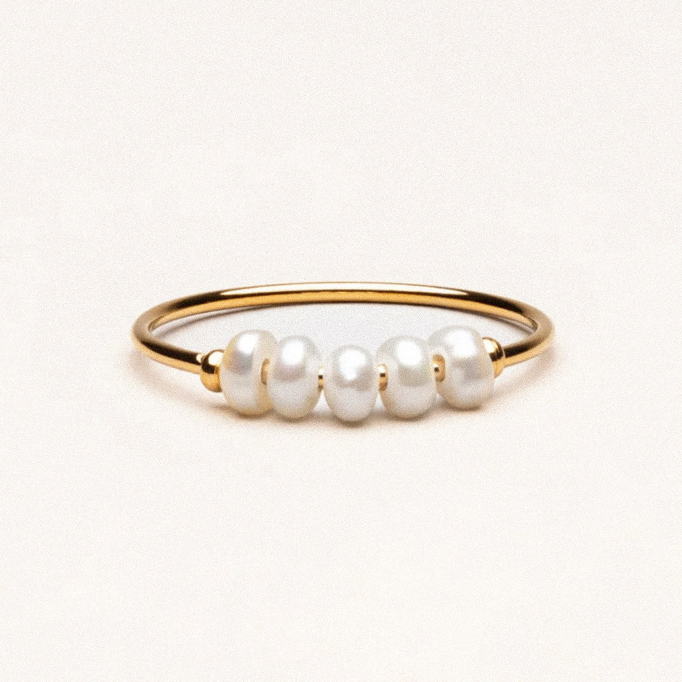 Charming Freshwater Pearl Ring - A5