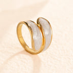 White Waves Ring - A1