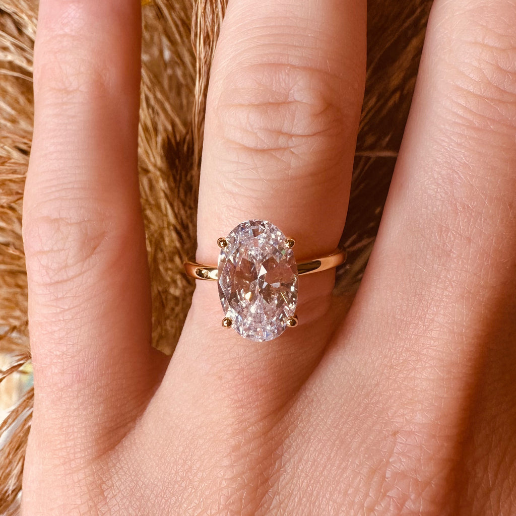 Vacation Ring Oval Large - A24