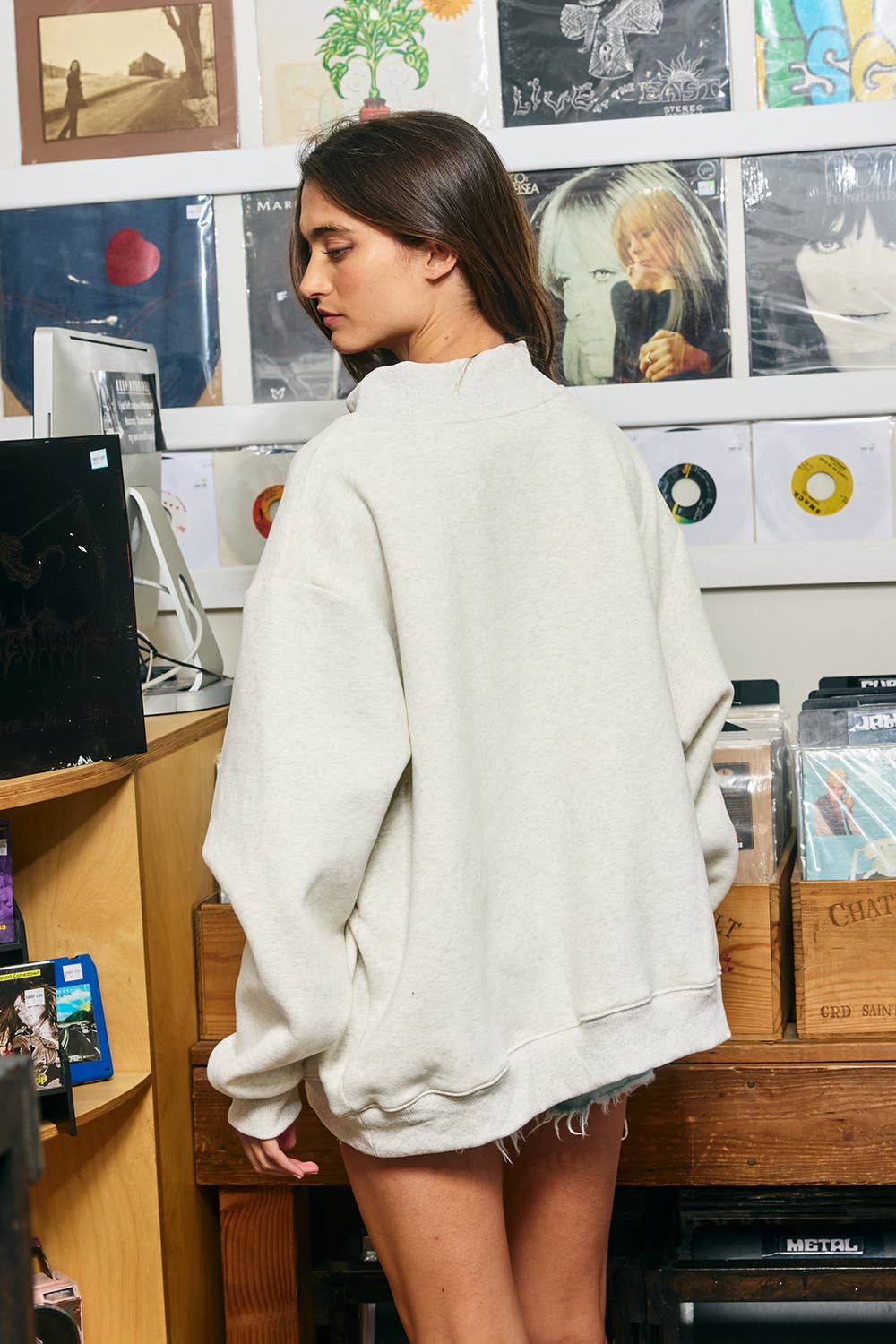 THANKFUL | Applique Embroidery Mock Neck Sweatshirt: CREAM