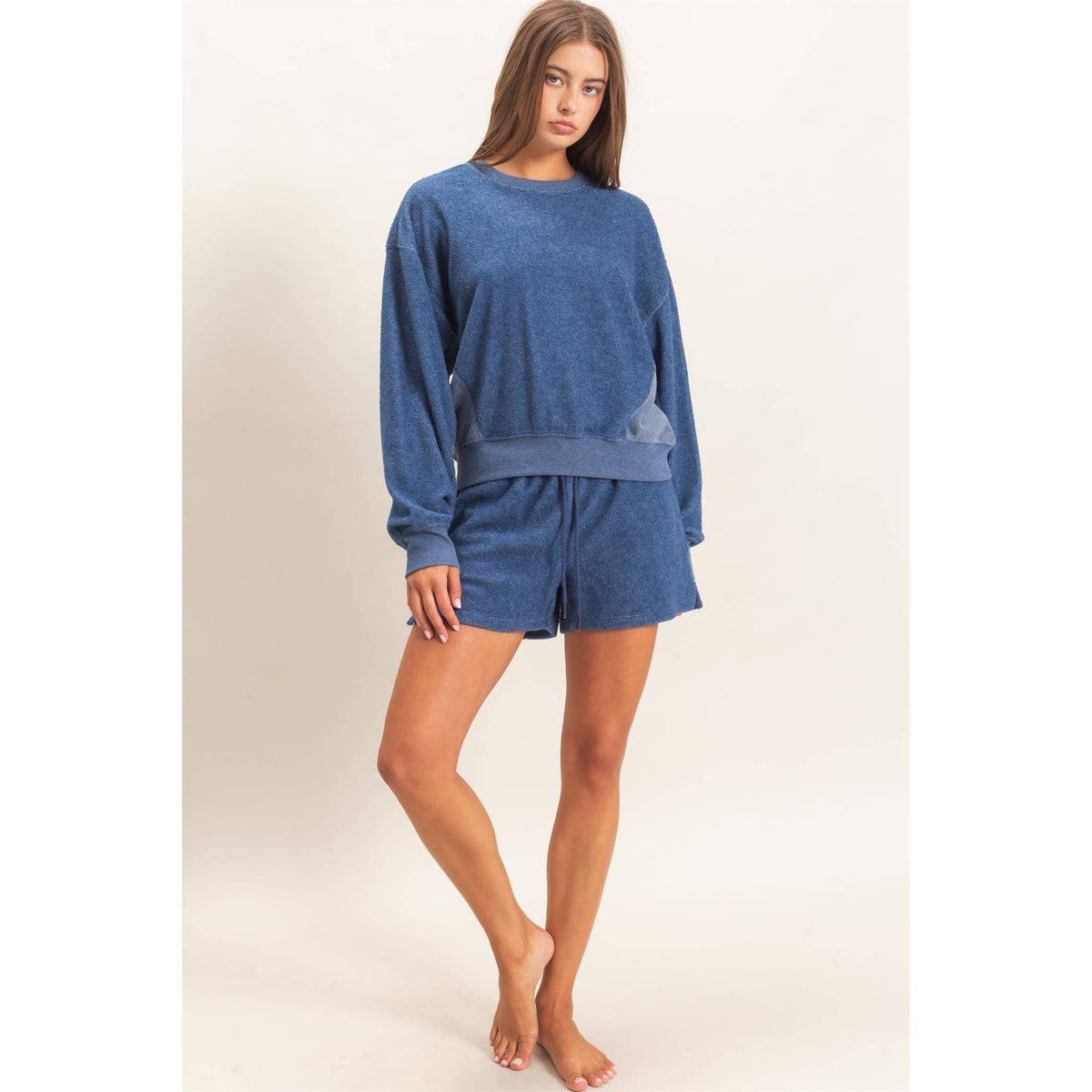Contrast Sweatshirt & Shorts Set: IVORY