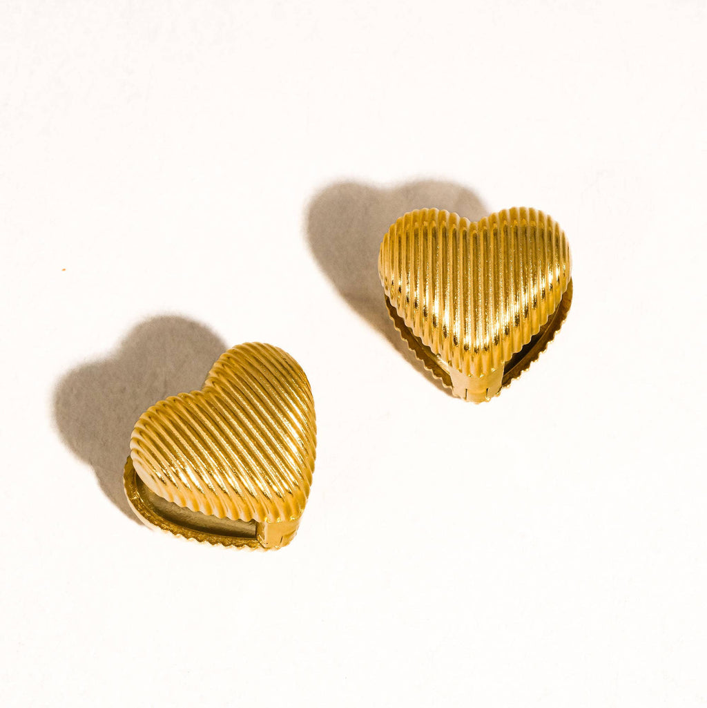 Heart Earring: E35