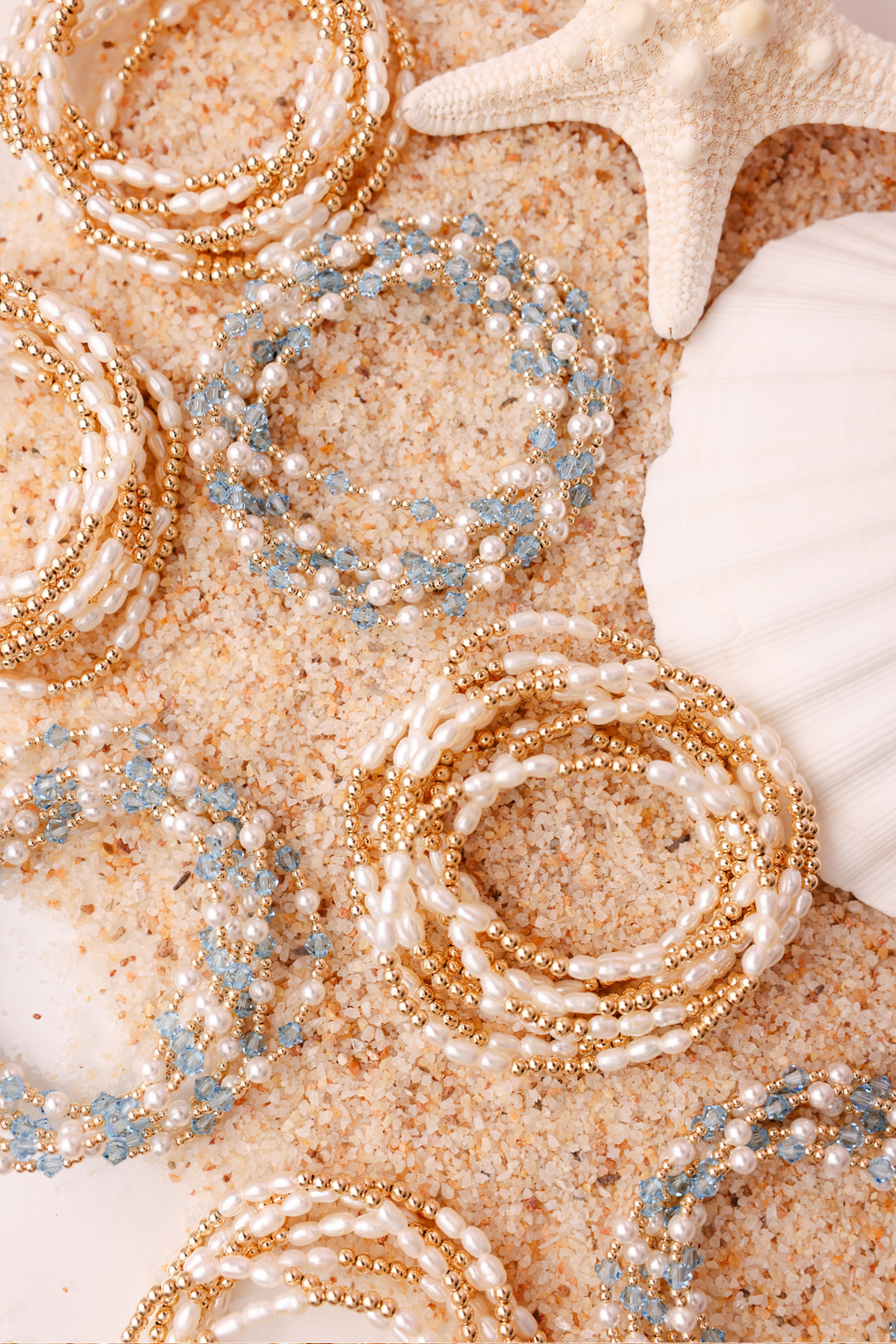 Alli Pearl Bracelet in Gold: Standard 6.75 Inch