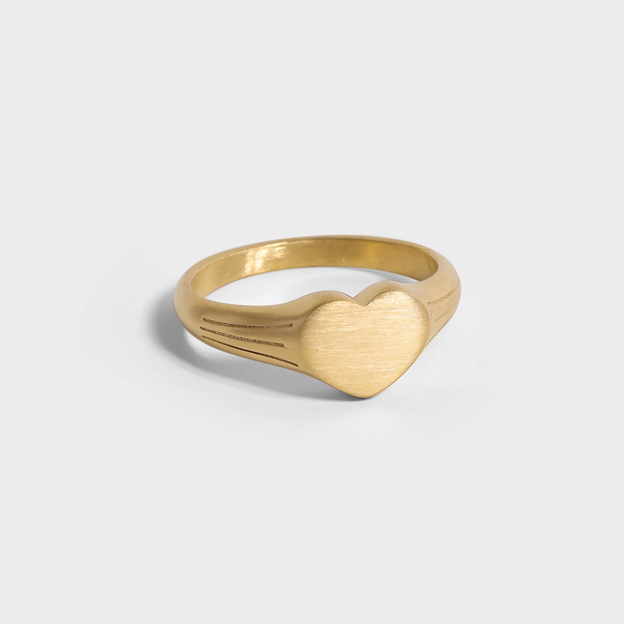 Heart Signet Ring : A113