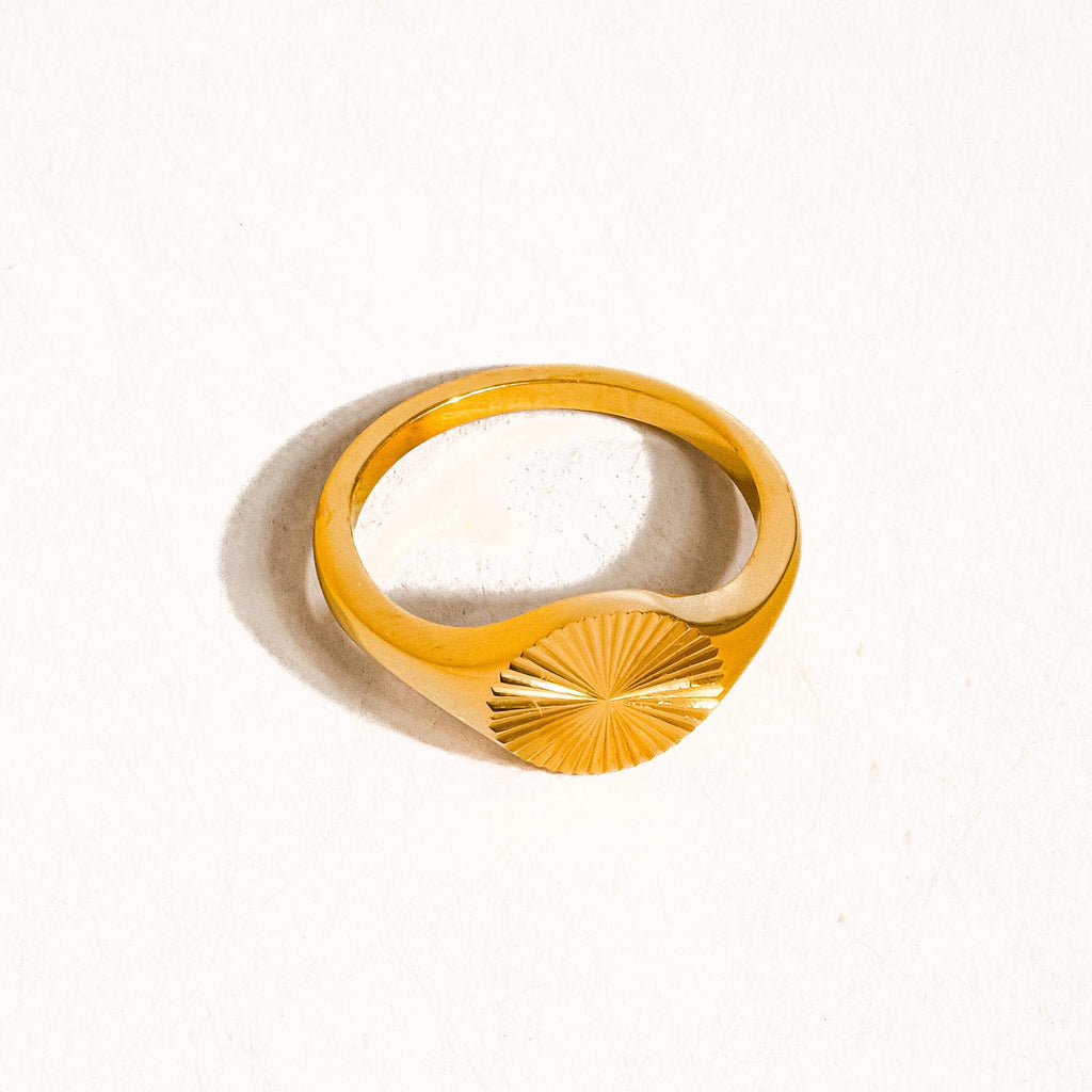 Sunburst Signet Ring: A76