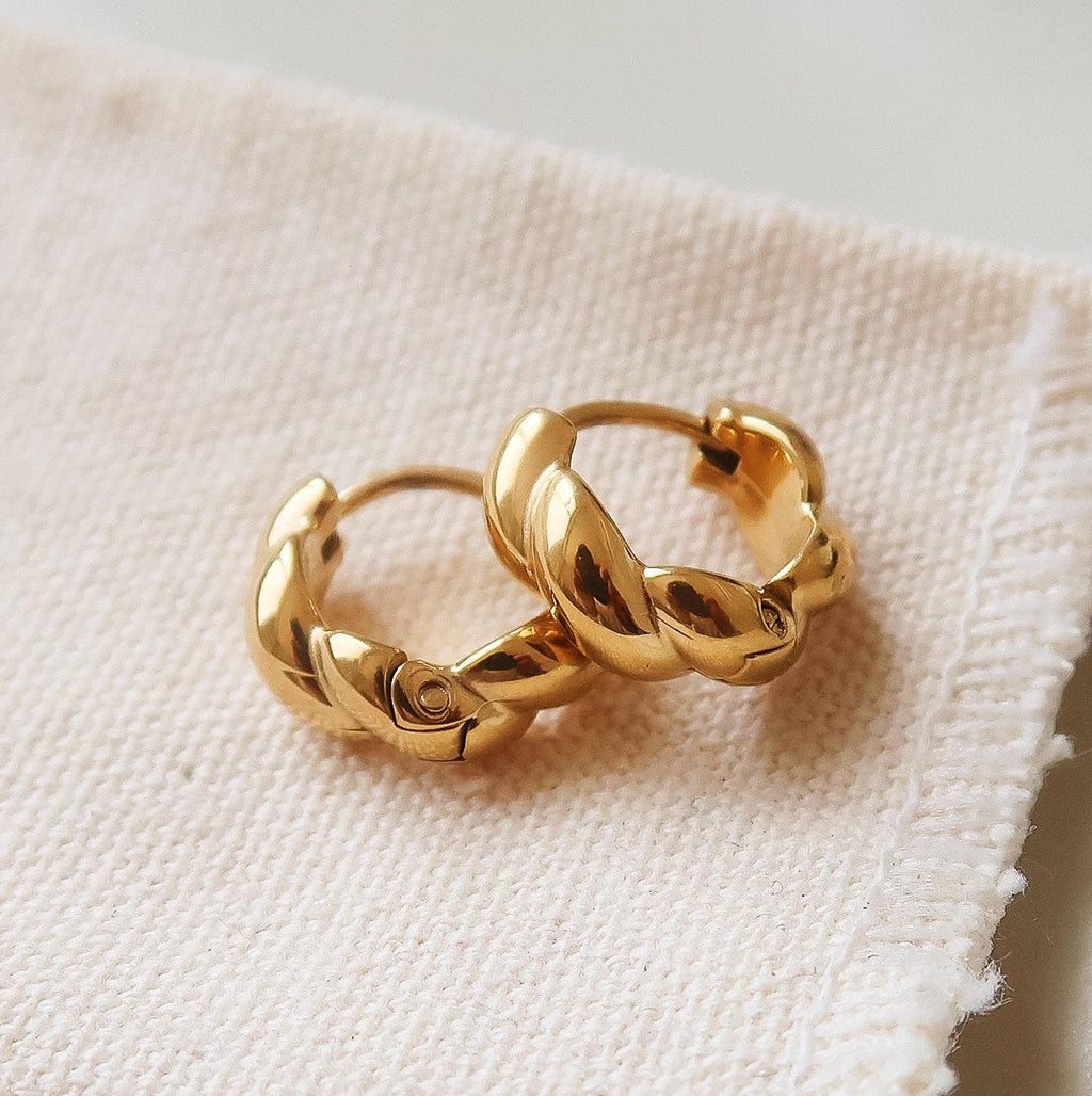 Kamryn Twisted Hoop Earrings: E3