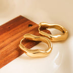 Oval Hoop Earring - E40