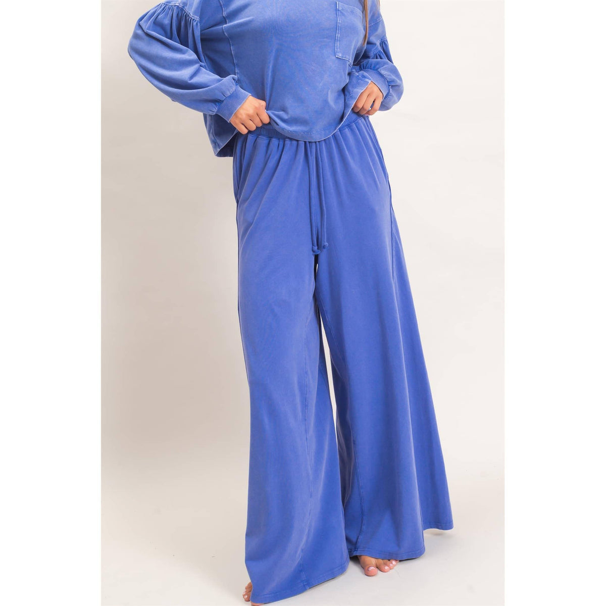 Wide Leg Mineral Wash Pants: BLACK