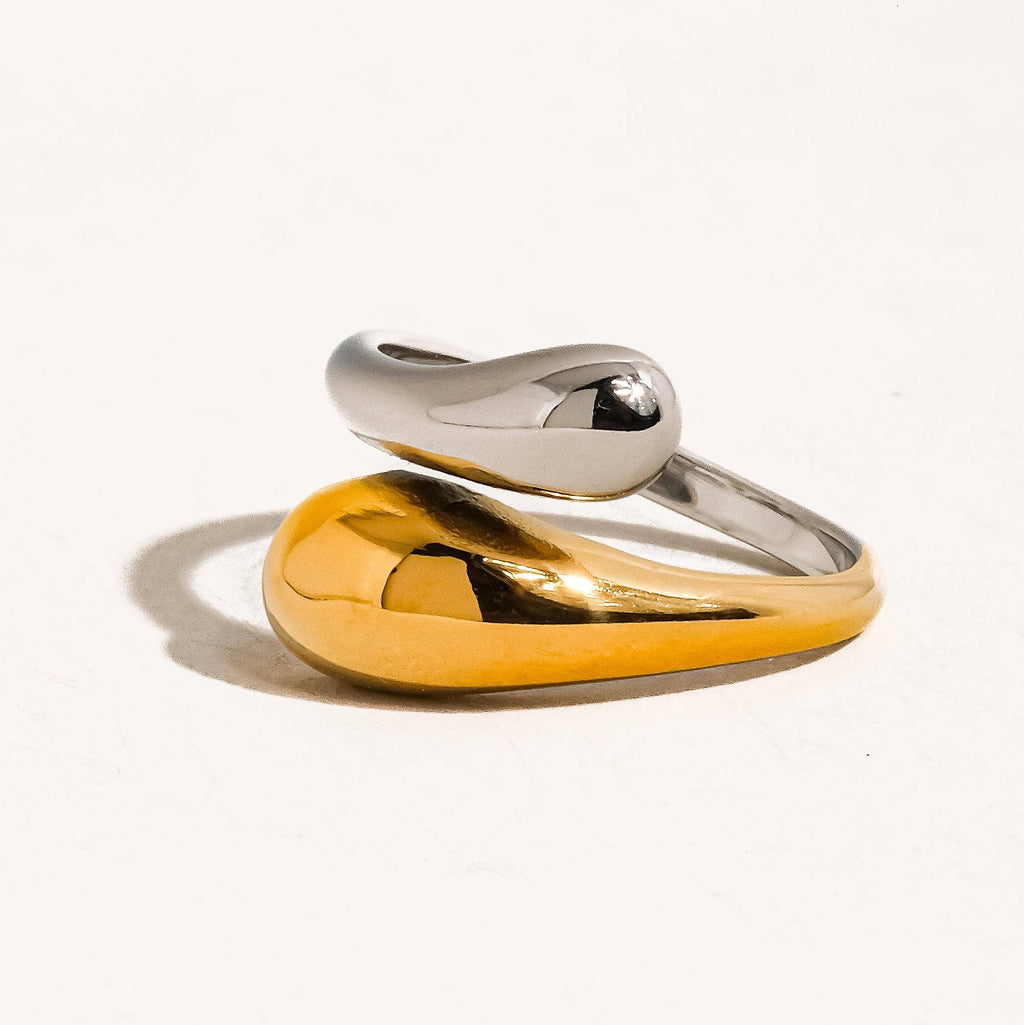 Gabrielle Open Twist Ring: A64