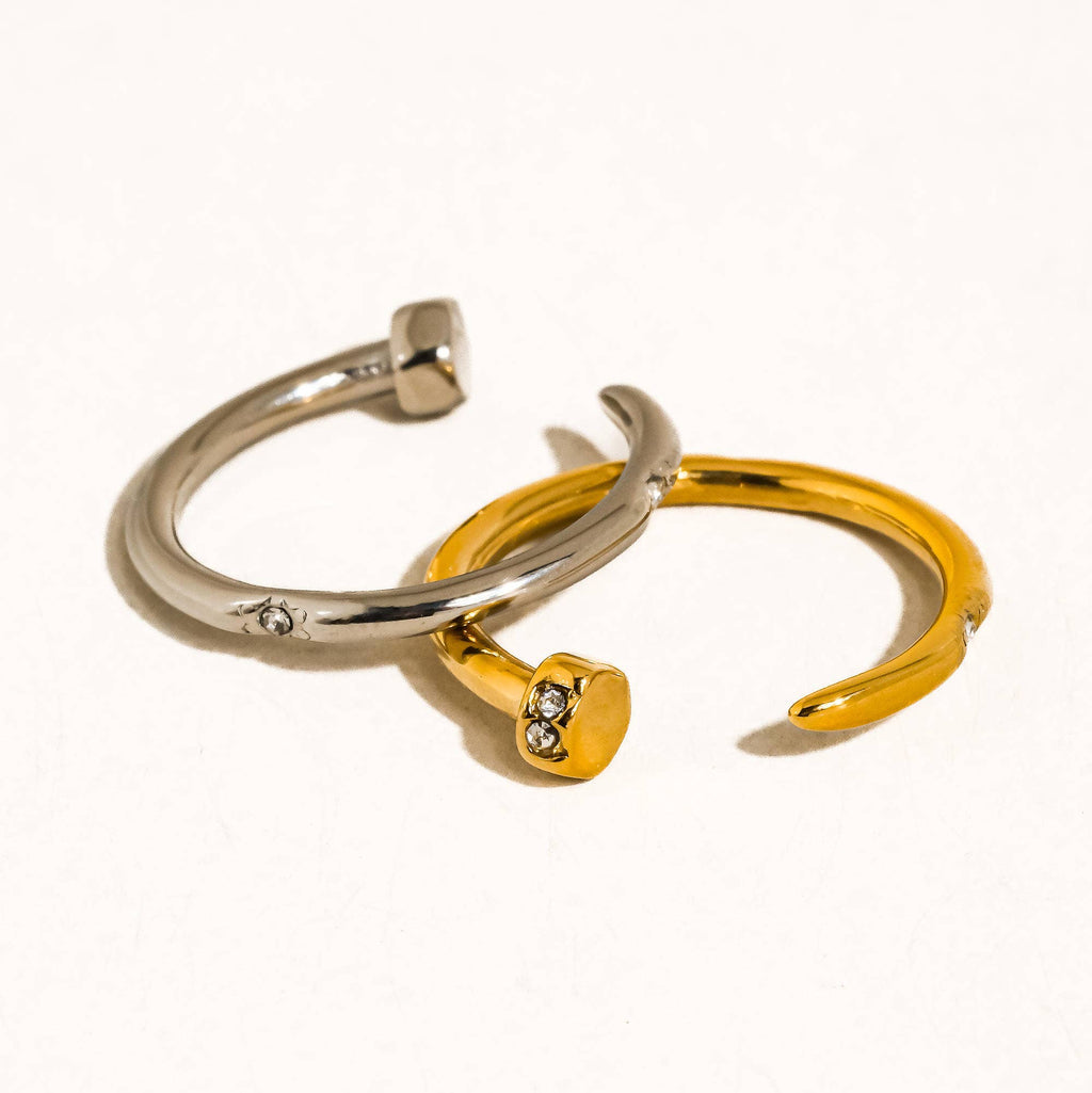 The Silver Wrap Around Nail Ring: A66