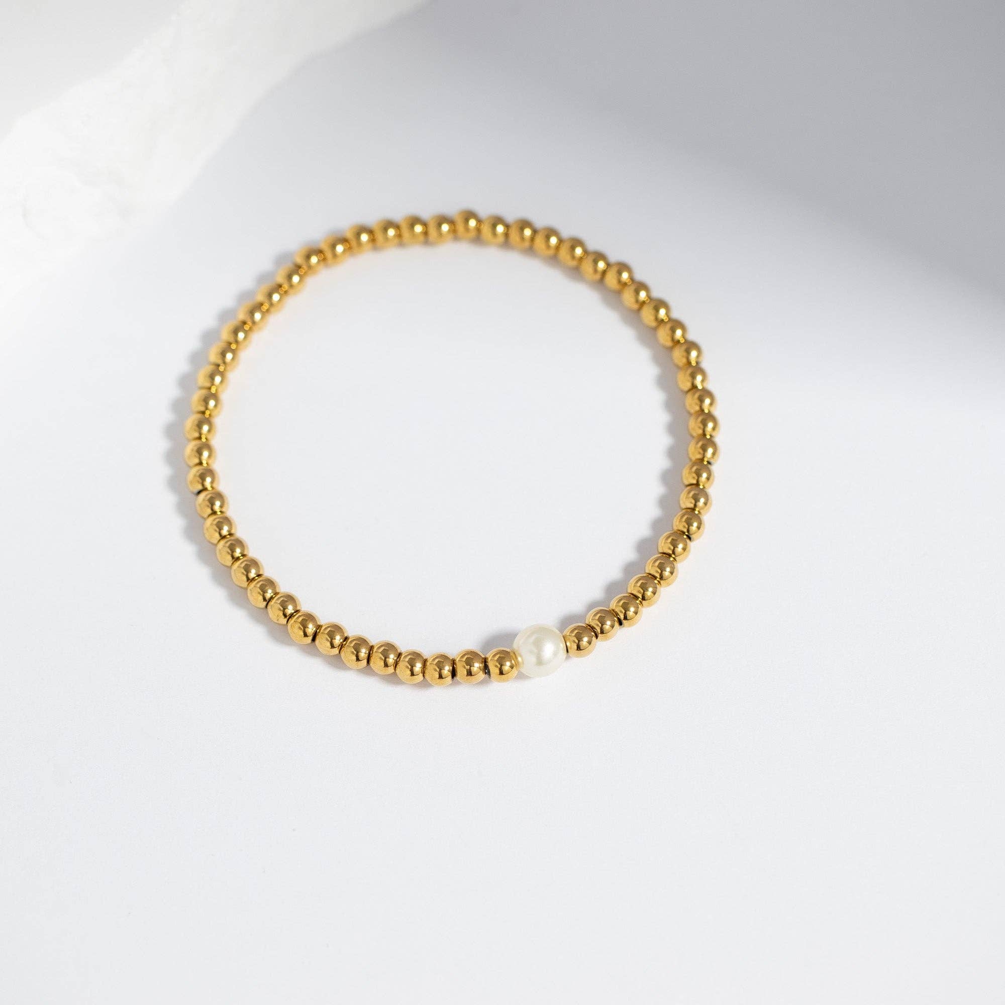 Classic Yellow Gold Stretch Bracelet with Pearl: S159