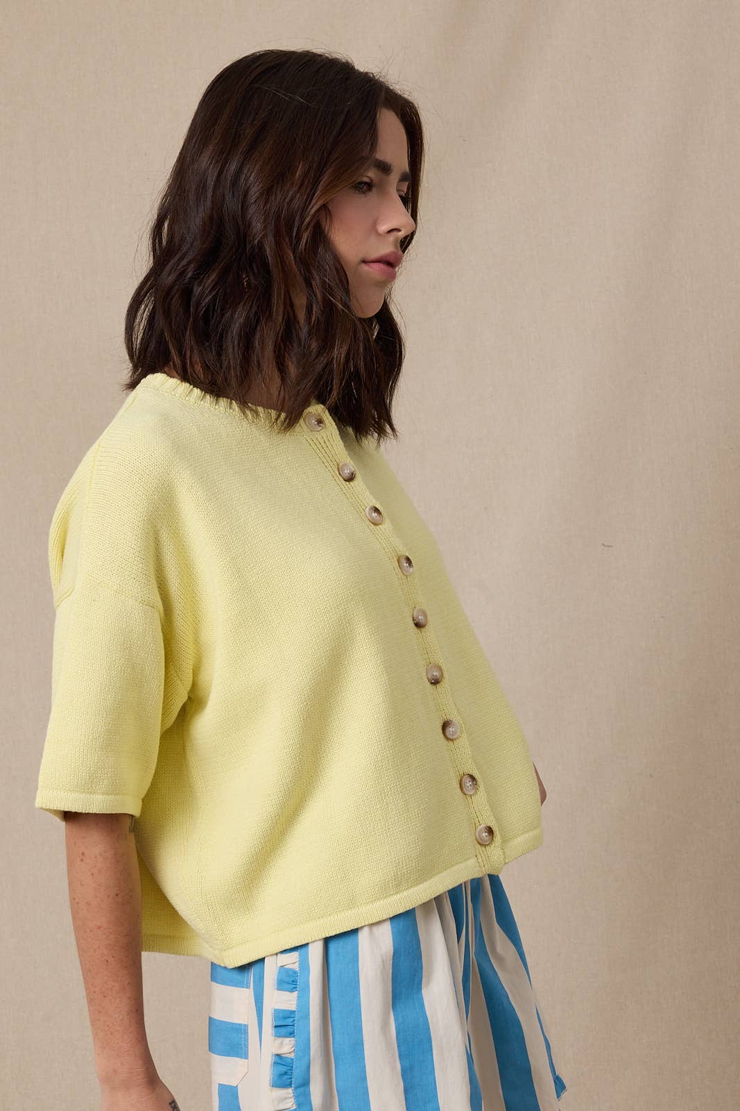 BUTTON-UP SWEATER KNIT TOP / taupe