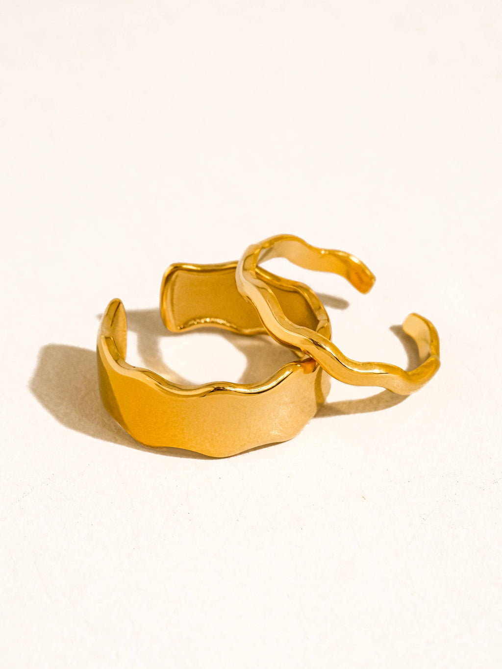 The Holly Wave Open Rings: A111