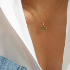 Green Stone Pendant Necklace: N122