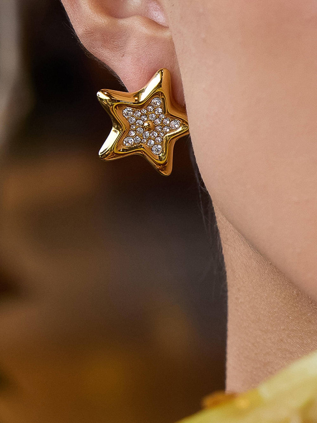 Golden Stardust Stud Earrings - EE10