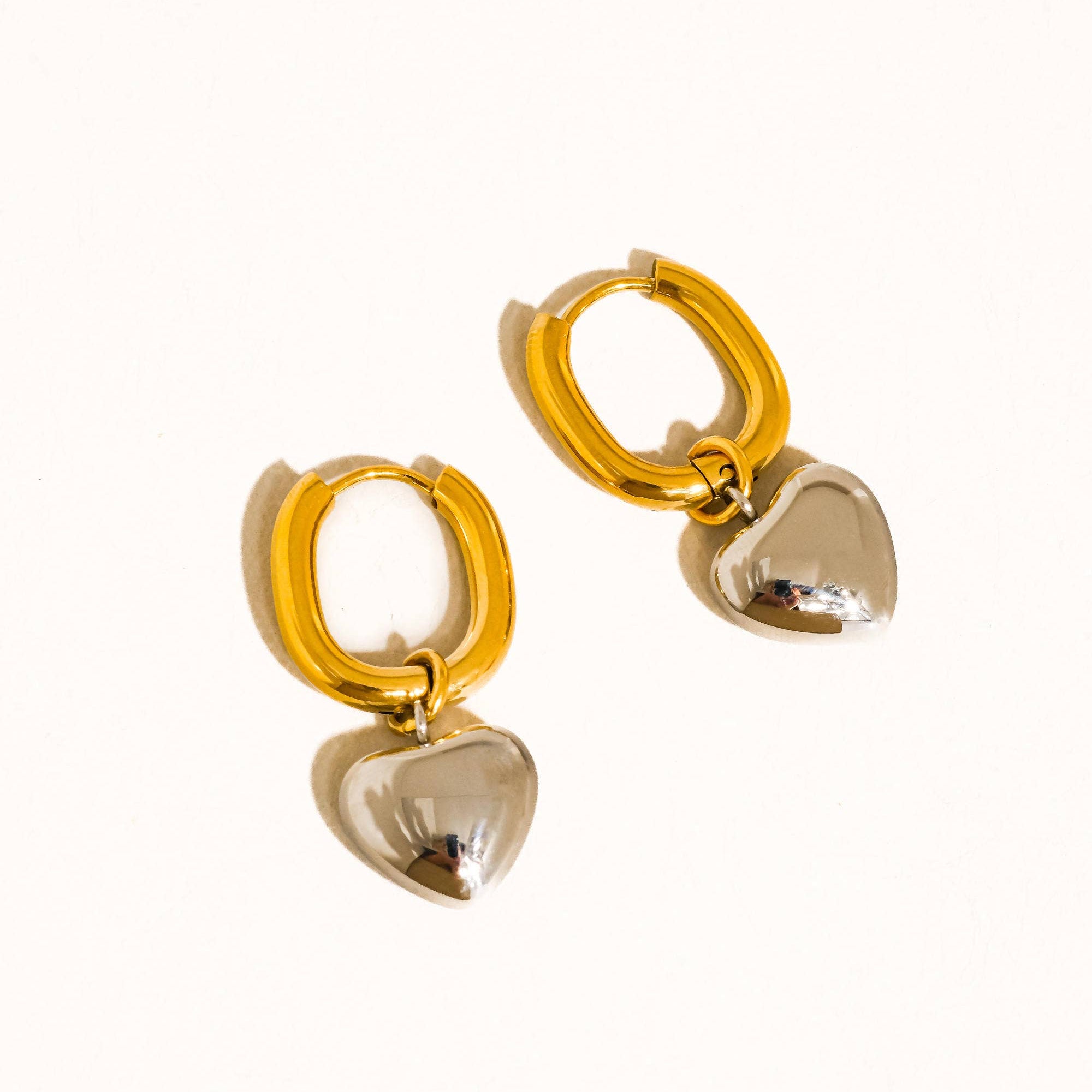 Two Loves Heart Earring: E48