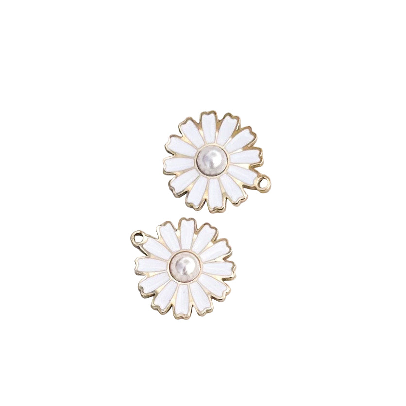 Sunpetal Pearl Charm - C118