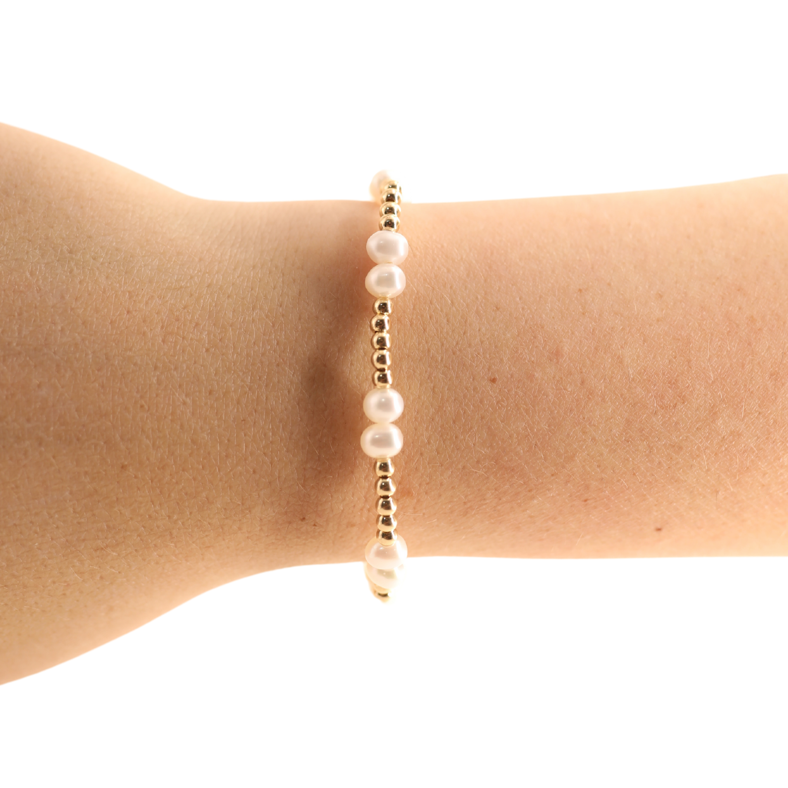 Coastal Pearl Bracelet in Gold - S105