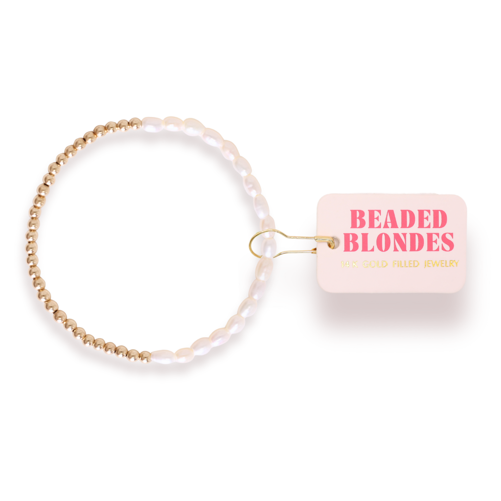 Hannah Pearl Bracelet in Gold: Standard 6.75 Inch