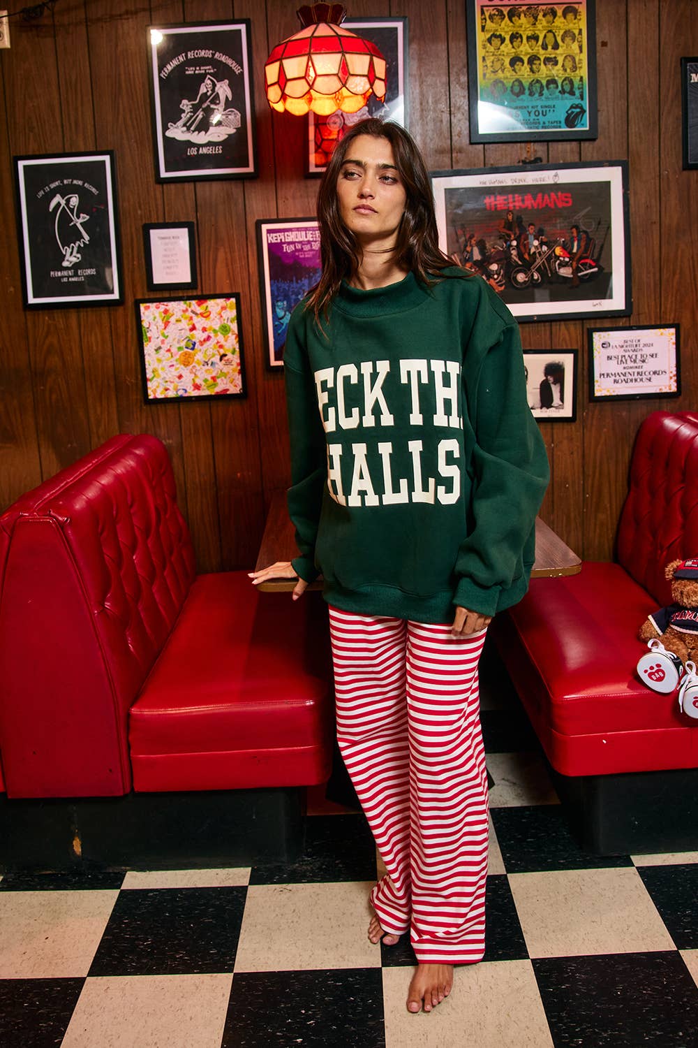 DECKTHEHALLS Reversible Mock-Neck Sweatshirt: FORREST GREEN /