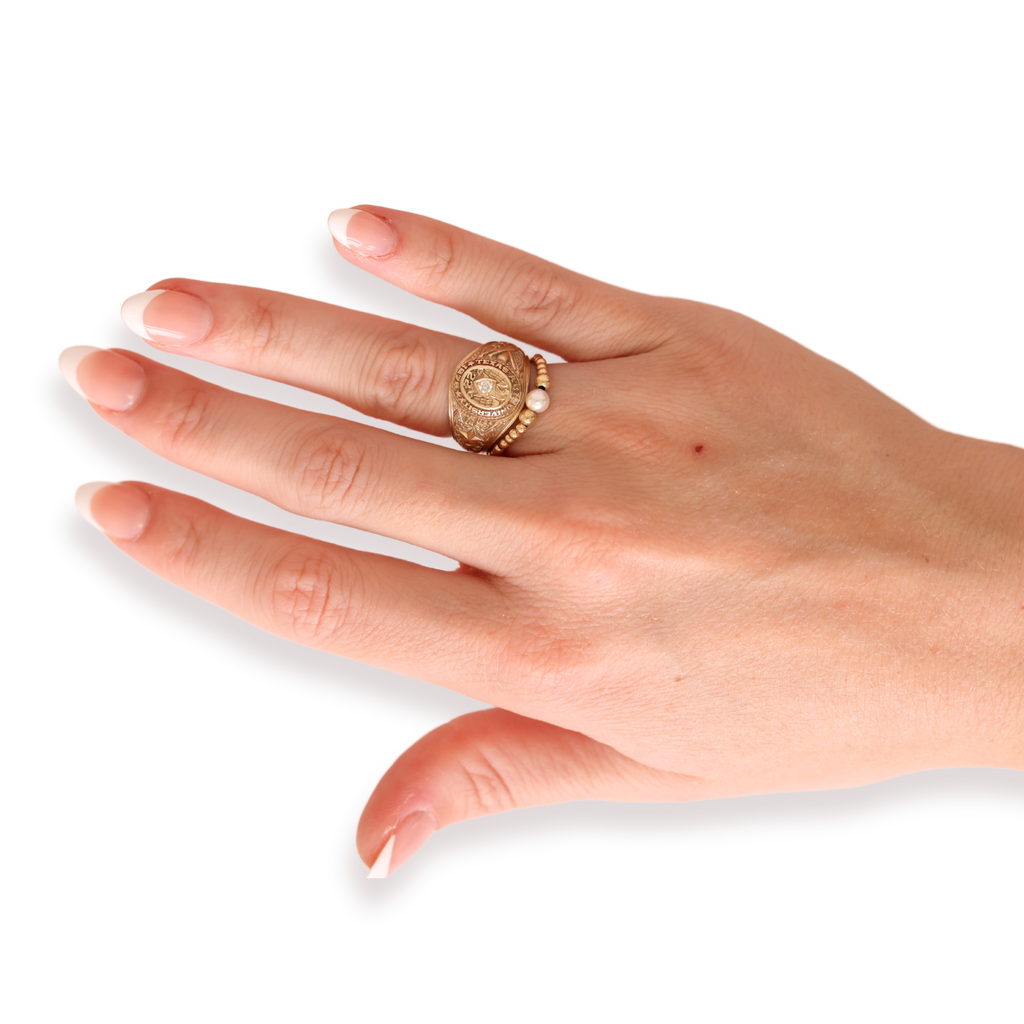 Sutton Pearl Ring in Gold - B41