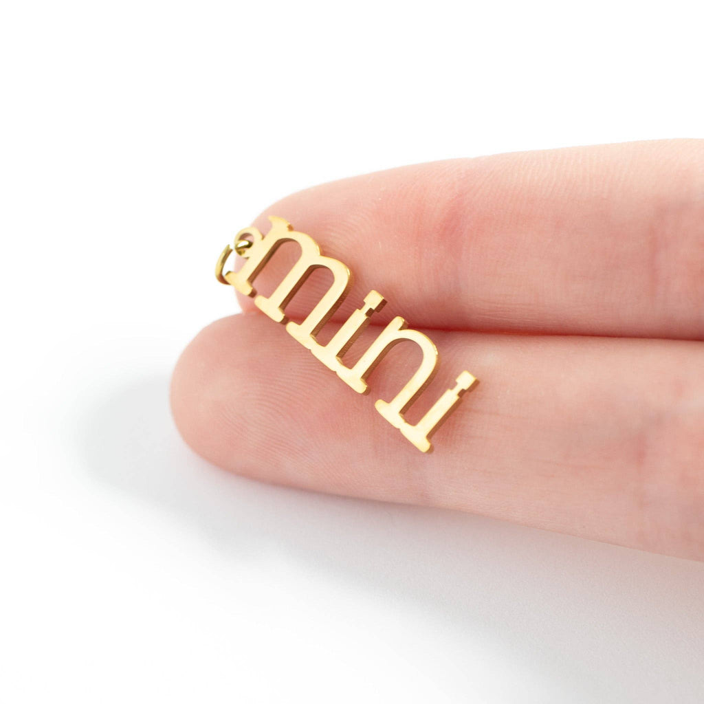 Mini Babe Charm - C144