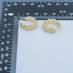 Daisy Flower Latch Hoop Earrings - E97