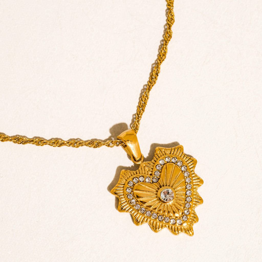 Valea Heart Pendant Necklace: N6