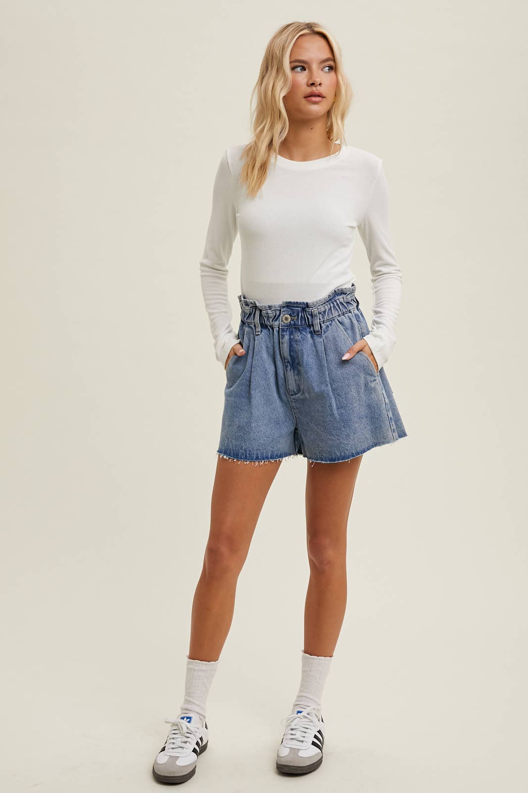ROUND NECK FITTED RIBBED KNIT TOP / WL24-9450: RED BEAN / L