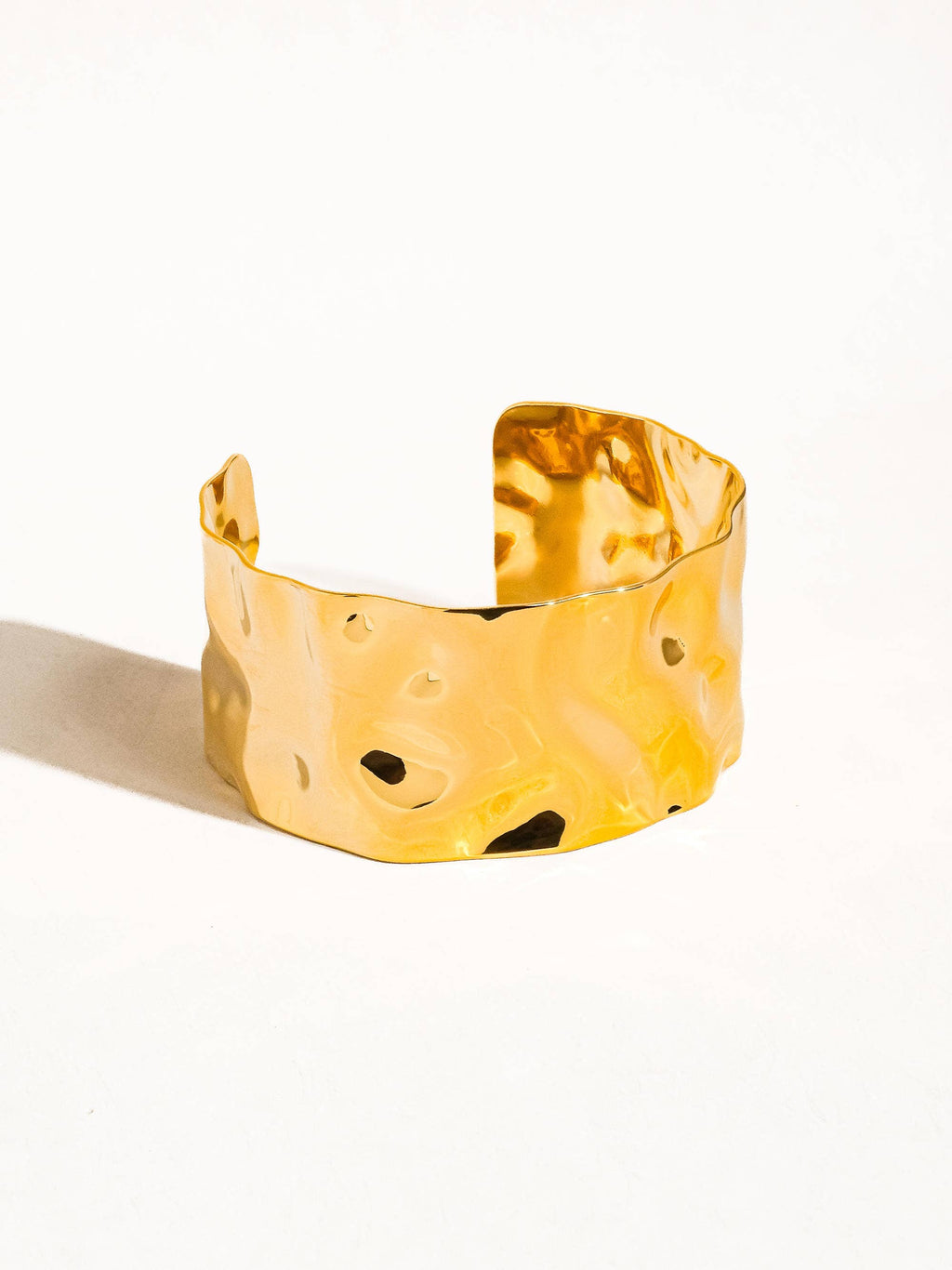Golden Ripple Bold Bangle Cuff - SS6