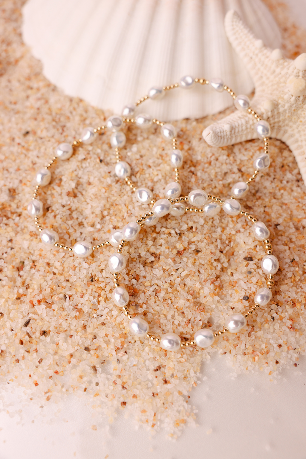 Bri Pearl Bracelet in Gold: Standard 6.75 Inch