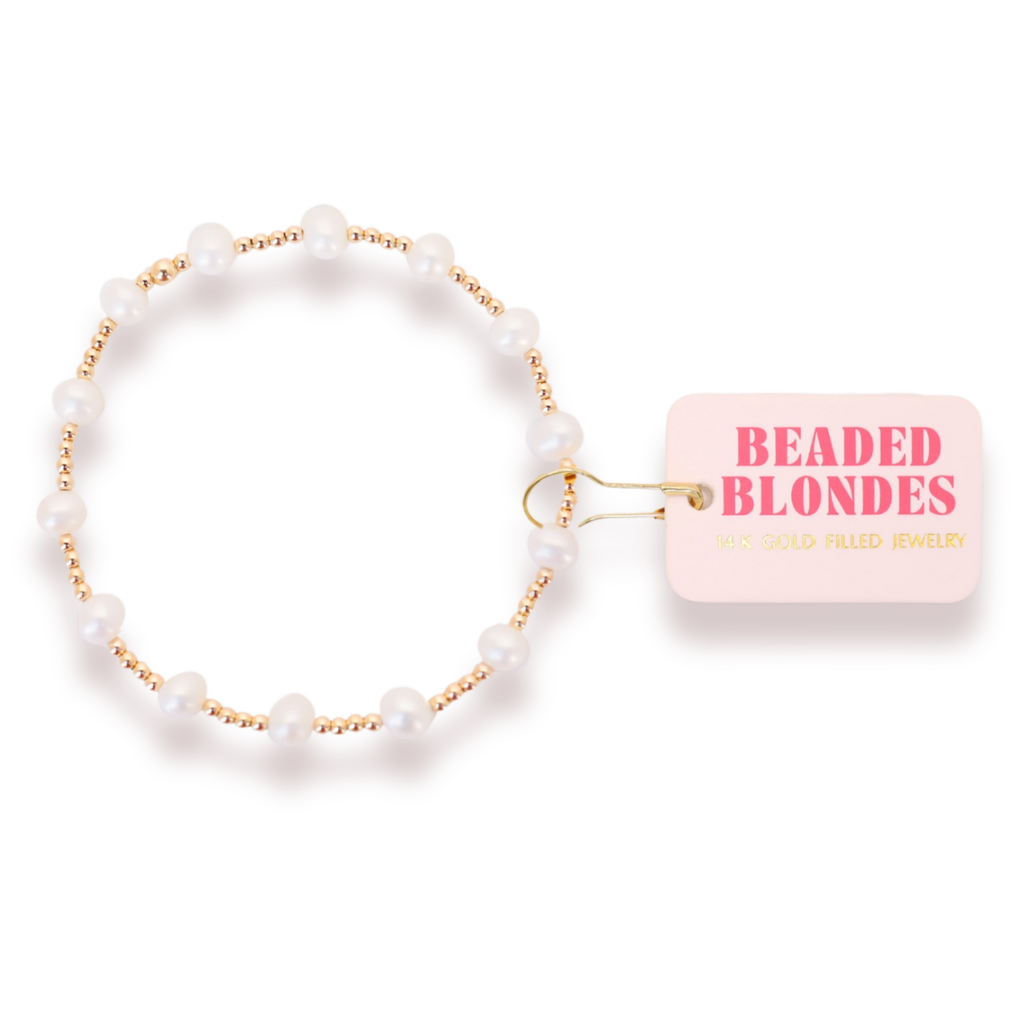 Lolo Pearl Bracelet in Gold: Standard 6.75 inch