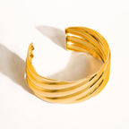 Wavy Bold Bangle: SS15